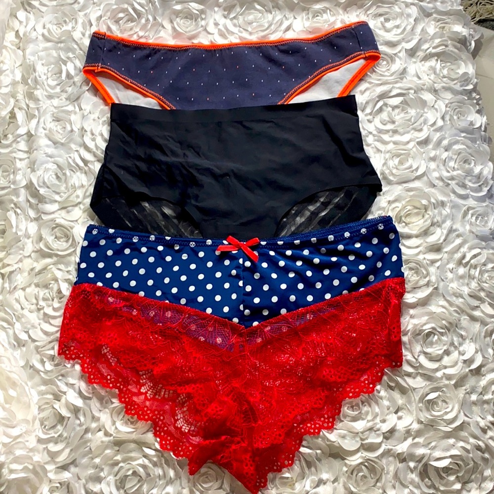 . Bundle of 3 new panties size medium!